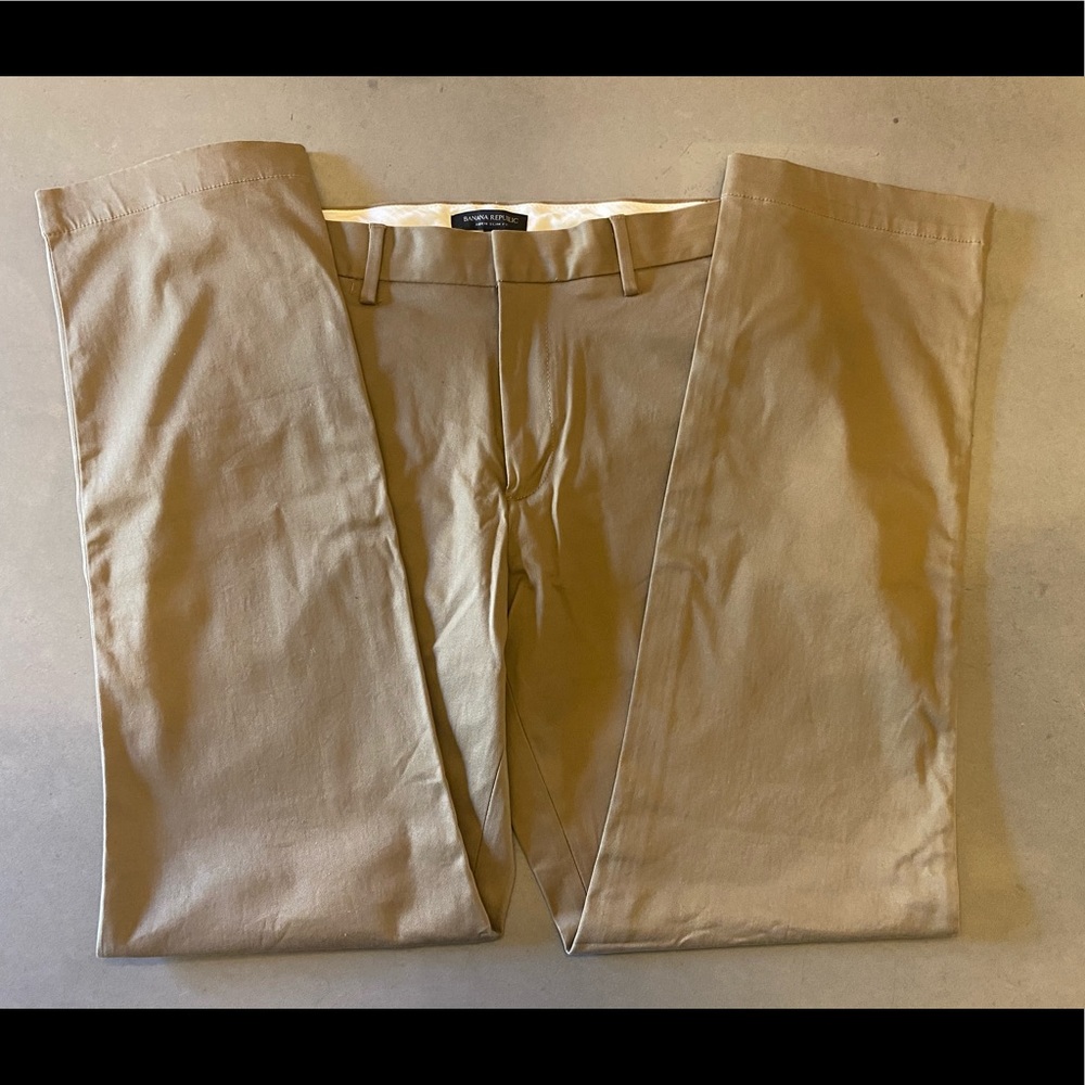 NWT Banana Republic Chinos
